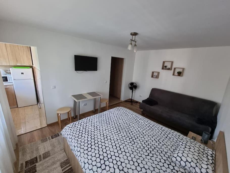 Appartamento Garsoniera Maria 2 Turda Esterno foto
